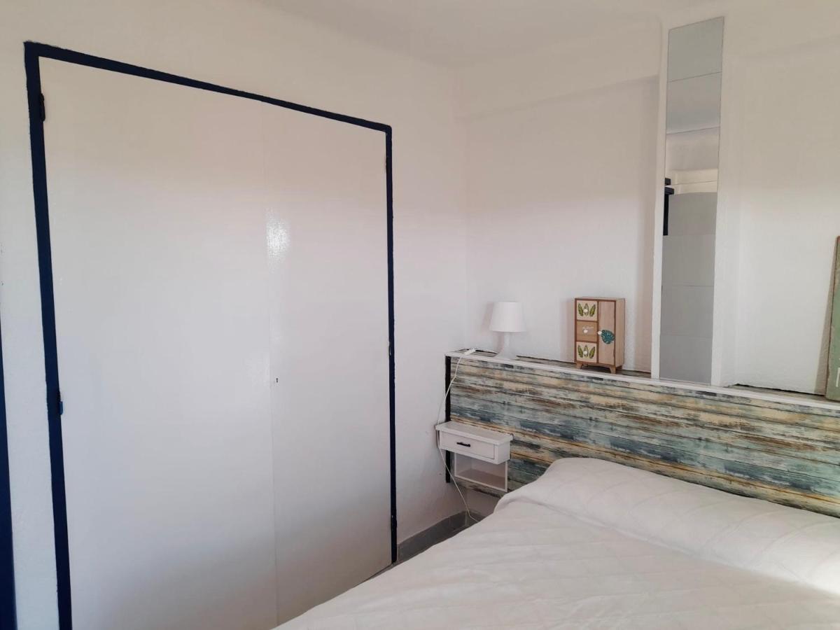 Apartamento Palmeras La Pineda Exterior photo